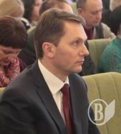 Лампочки Кириченка: на сесії Чернігівської міськради представлять звіт контрольної комісії